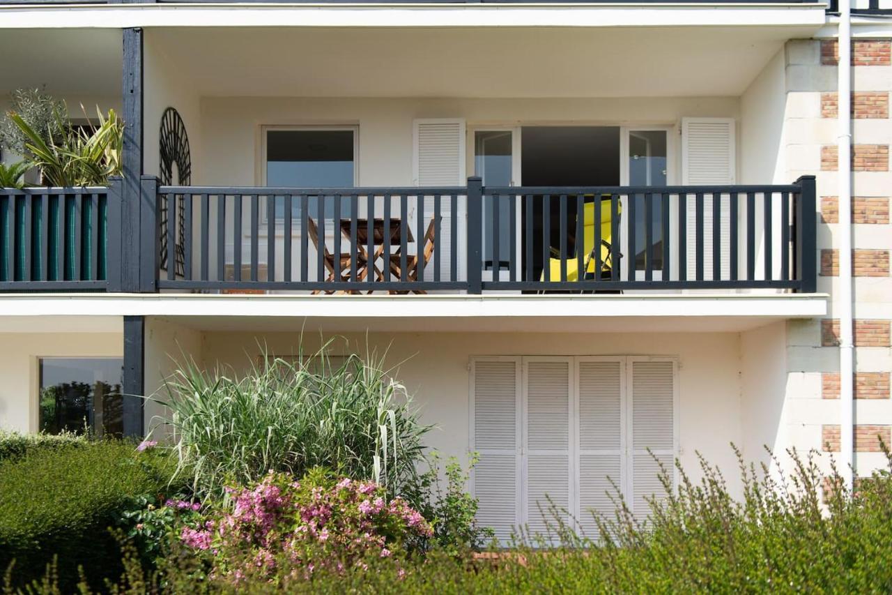 Appartement Avec Terrasse Vue Mer Trouville Sur Mer Exteriör bild